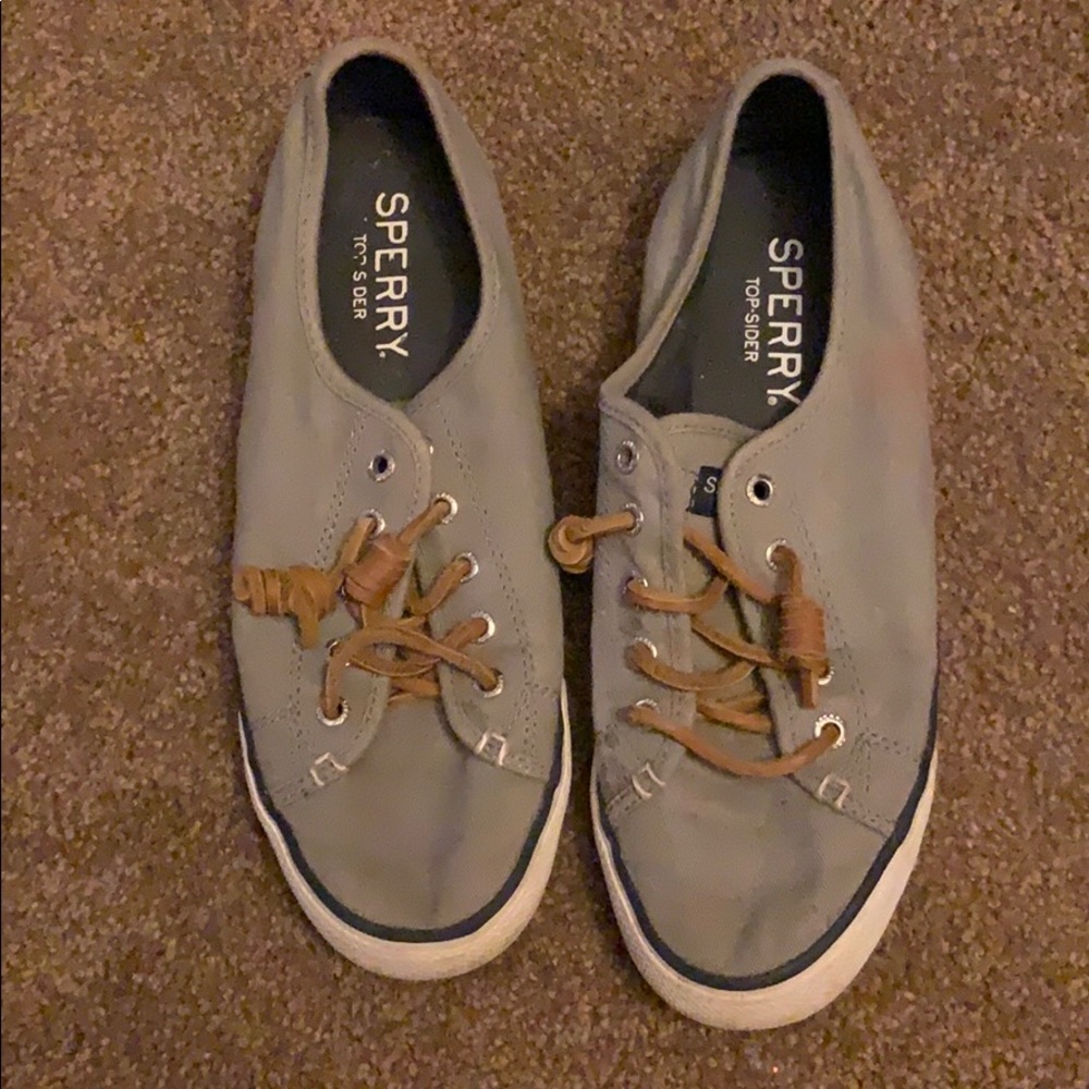 grey size 6.5 sperries - Picture 2 of 3